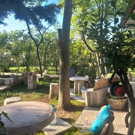 Pensiune Hacienda 2mai 2 Mai